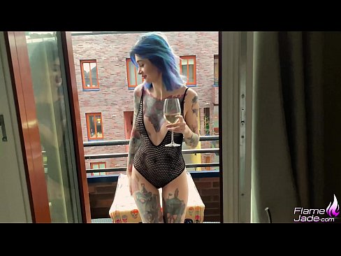 ❤️ Neska Ikaragarria trago batez zurrupatzen eta zeru zabalean sutsuki izorratzen ☑ Izorra %eu.porn-milf-300.ruan ❤